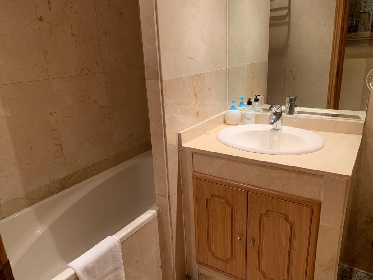 Apartamentos Torr Av America - Lopez De Hoyos - Chamartin 마드리드 외부 사진